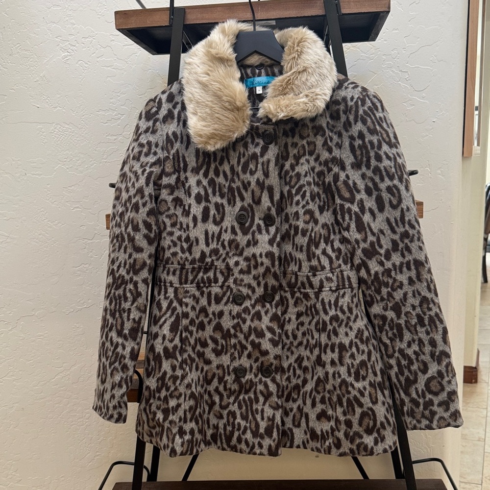 Adorable women’s jacket